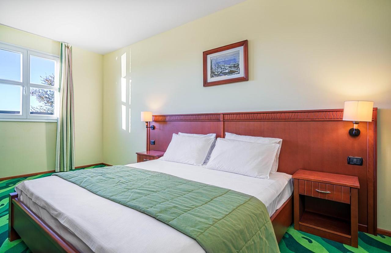 Hotel Vrata Krke Лозовац Екстер'єр фото