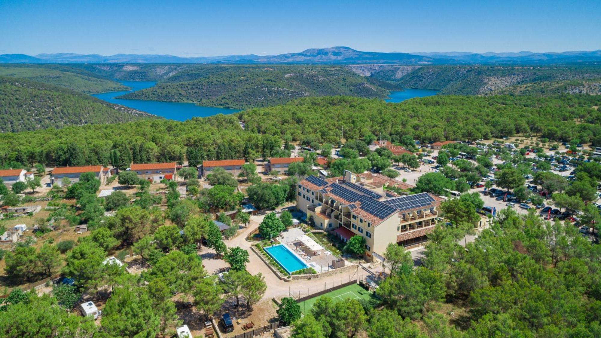 Hotel Vrata Krke Лозовац Екстер'єр фото